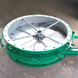 Válvula reguladora de soplante de aire diseñada para un control preciso del caudal de aire, con una construcción robusta adecuada para aplicaciones industriales