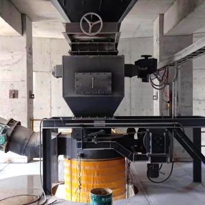 骨材の効率的なハンドリングと処理のために設計された骨材バルク機は、その堅牢な構造と操作機能を紹介。