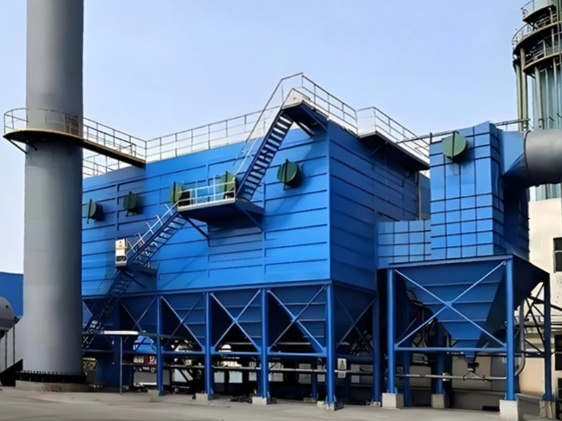 El filtro de mangas para calderas muestra su papel en la gestión de emisiones en el espacio industrial.