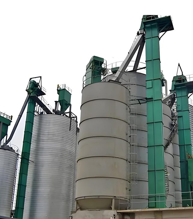 Bucket elevator system designed for vertical material transport, showcasing buckets attached to a vertical conveyor belt